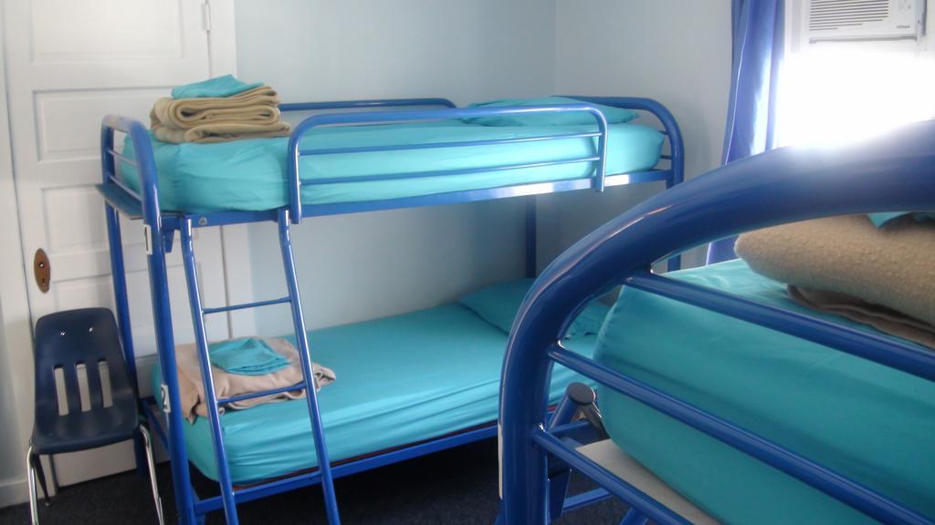 Hostelling International Regina Room photo
