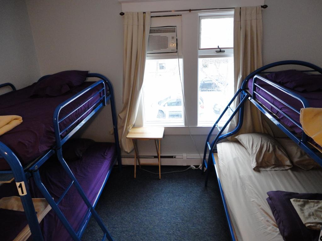 Hostelling International Regina Exterior photo