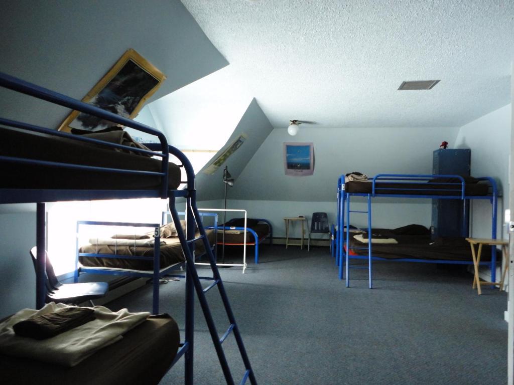 Hostelling International Regina Room photo