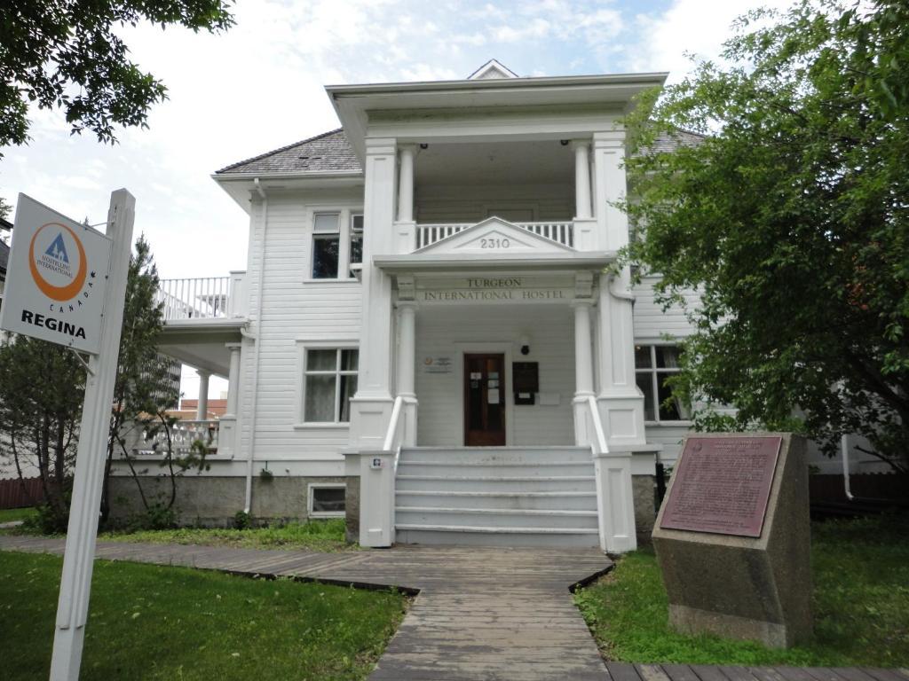 Hostelling International Regina Exterior photo